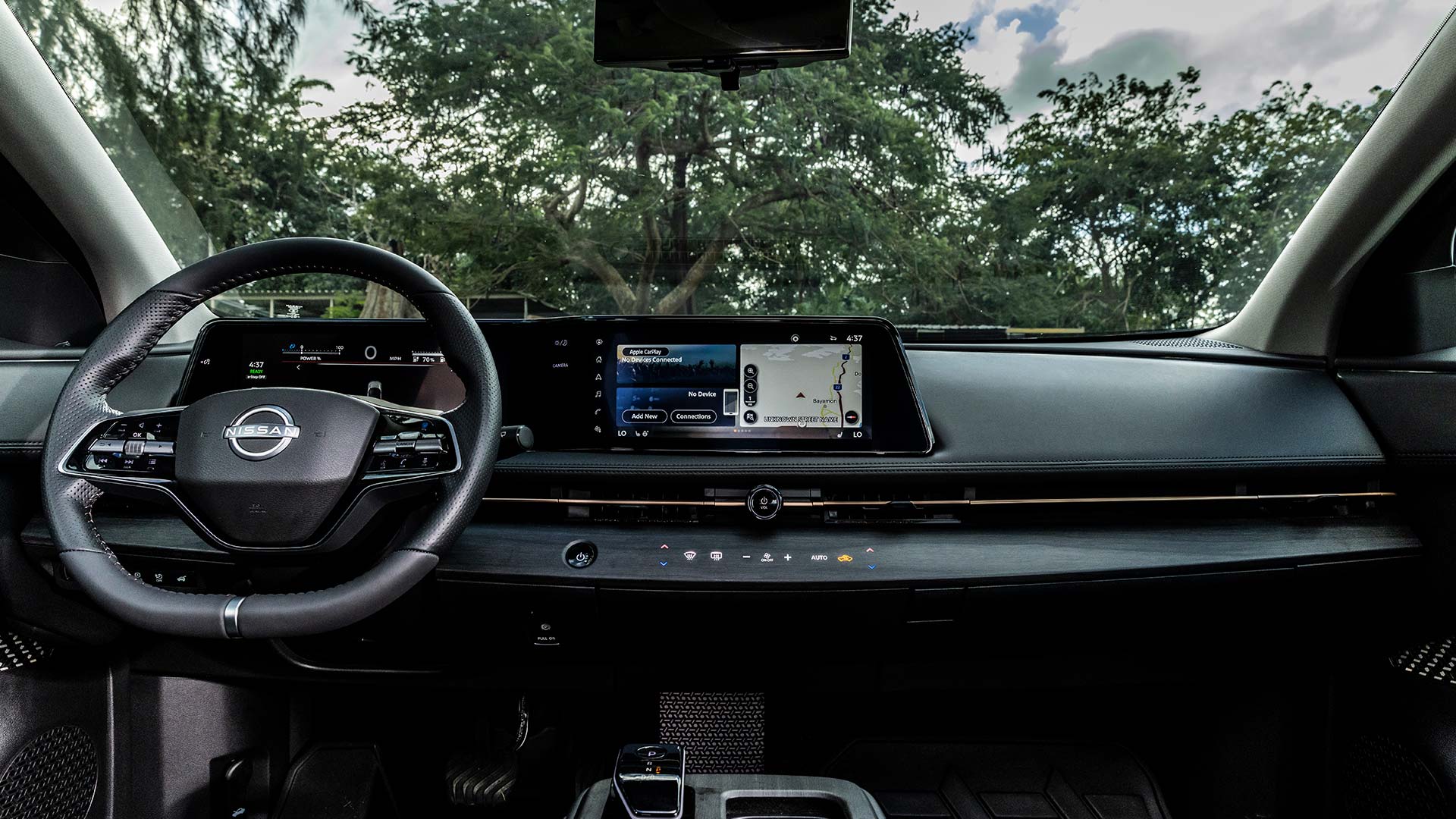 [Imagen del interior del Nissan Ariya]