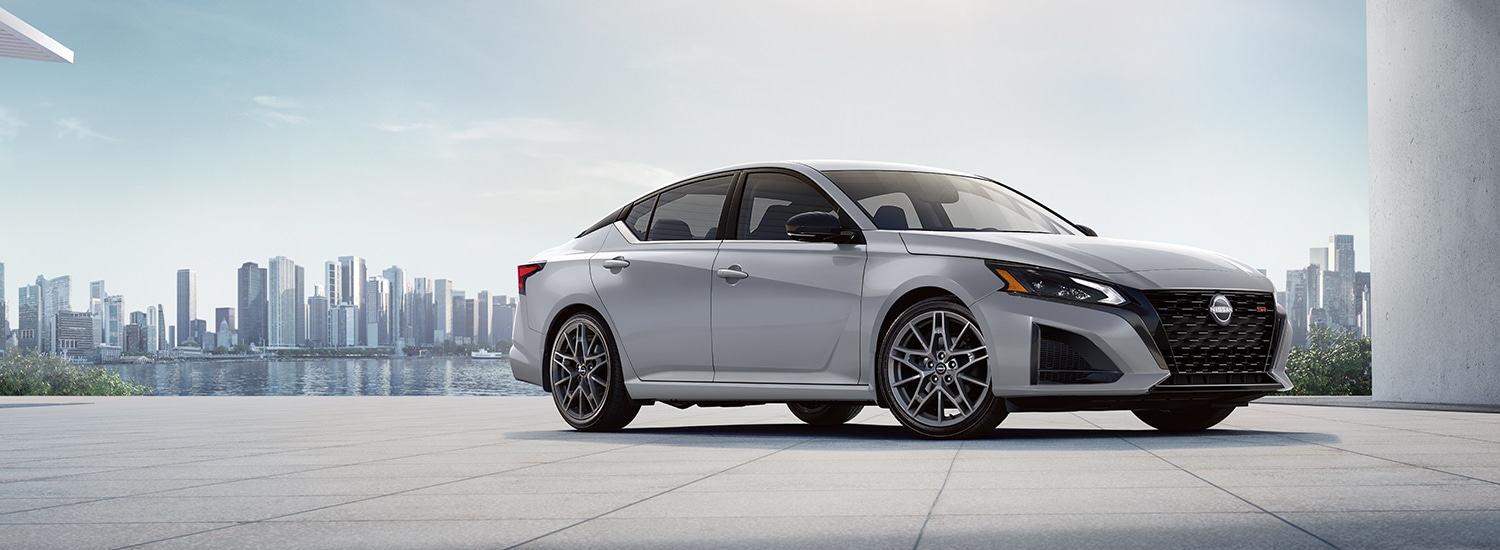 2023 blue nissan altima